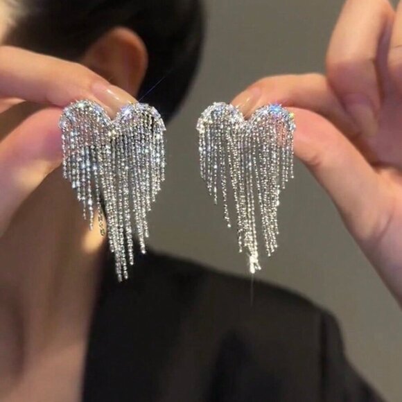 Silver Casual Women's Heart Shaped Rhinestone & Tassel Earrings - Picture 1 of 5